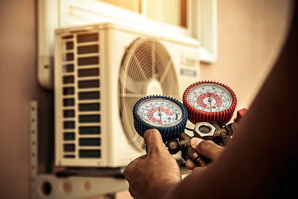 Professional Air Conditioning Service technician working in Altoona, AL